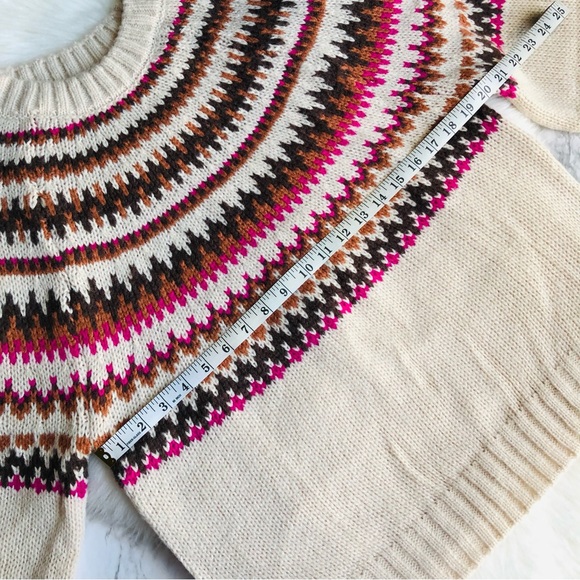 Love Tree Christmas Sweater Size L - Picture 14 of 16